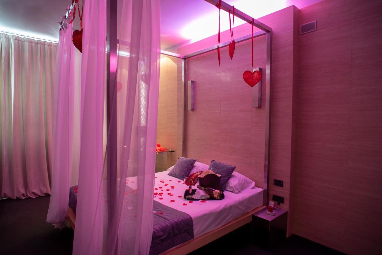 Hotel Europa ปาลาซโซโล ซุลลอลิโย ภายนอก รูปภาพ